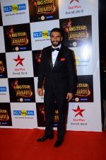 Ranveer Singh at Big Star Awards in Mumbai on 13th Dec 2015